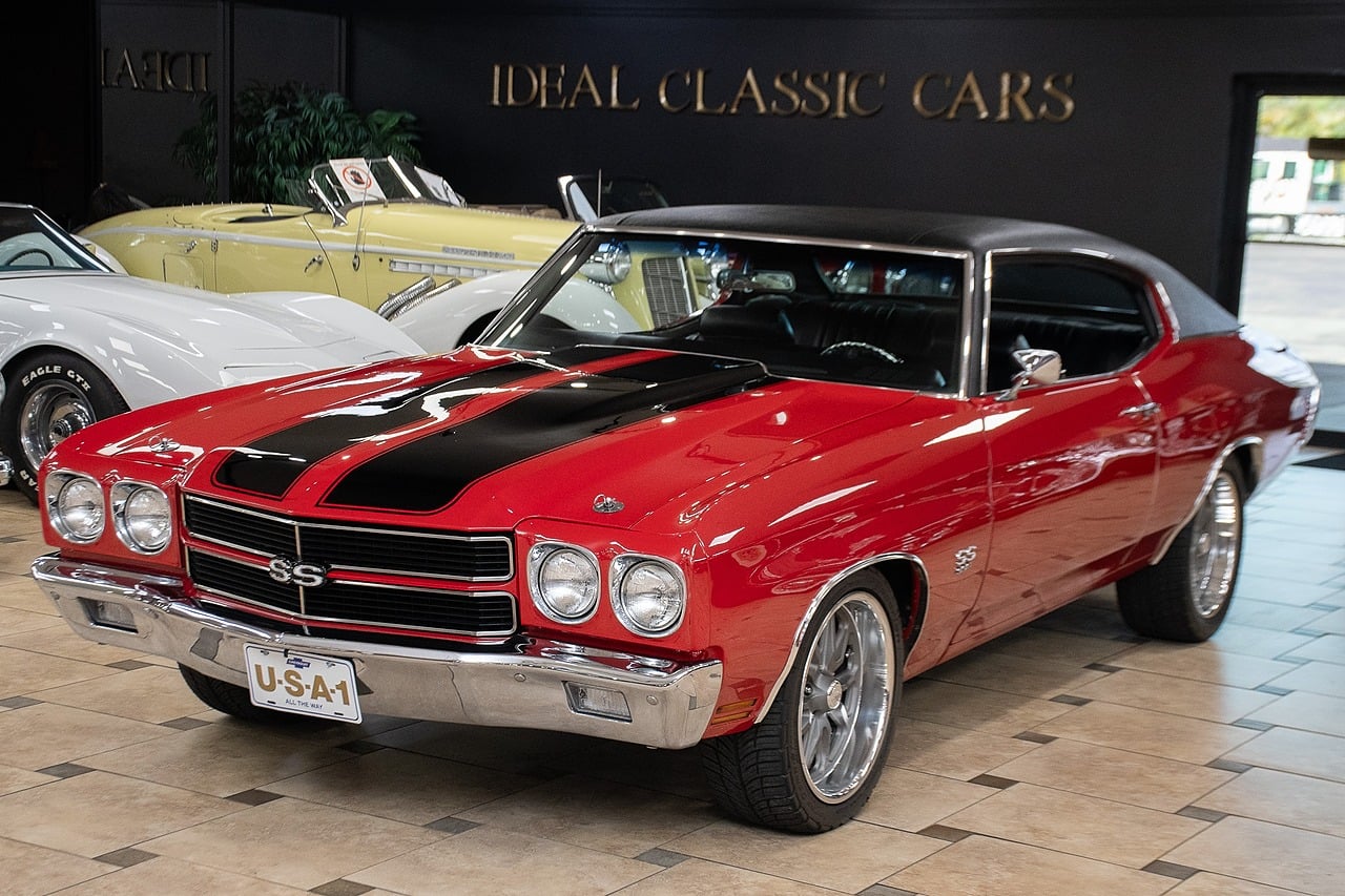Cranberry Red 1970 Chevrolet Chevelle Coupe 4-Speed Manual
