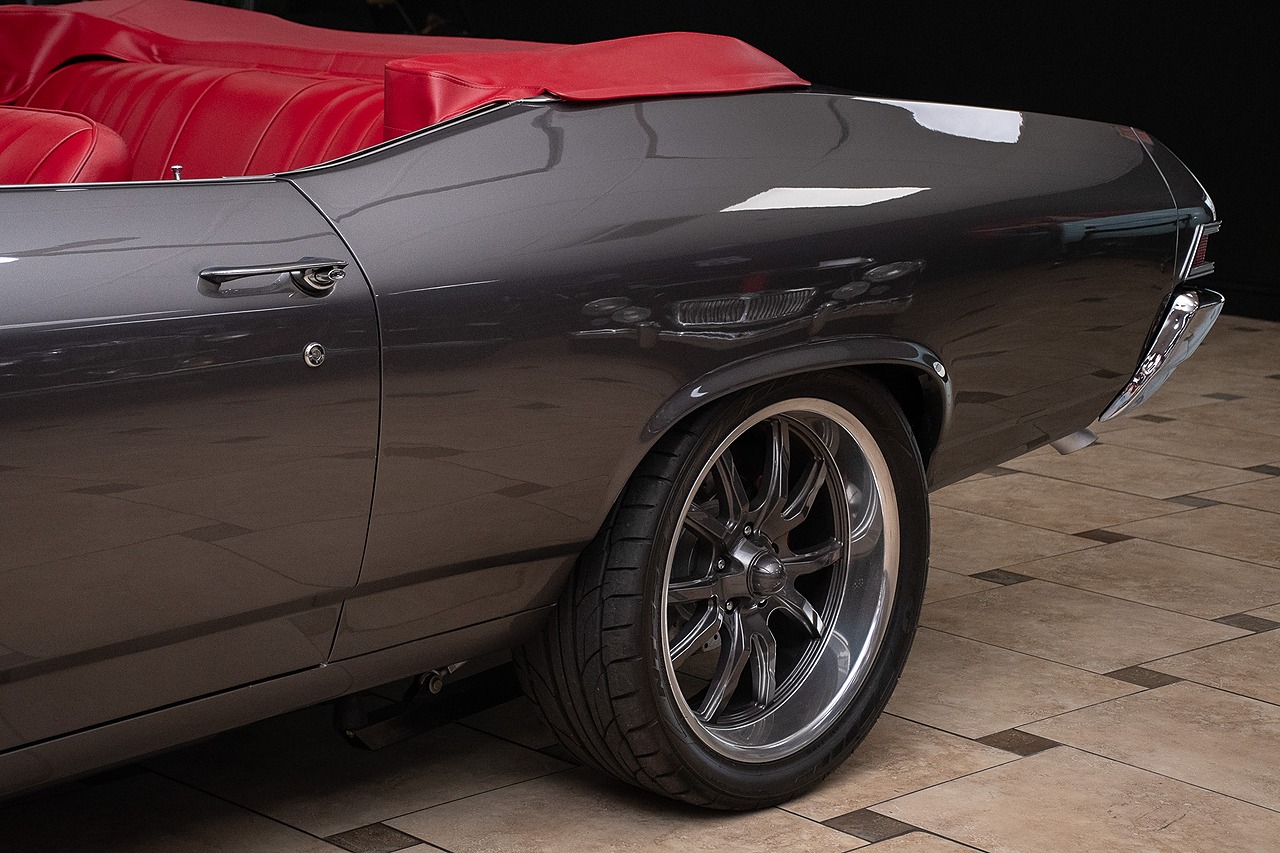 1968 Gray Metallic Chevrolet Chevelle Restomod - F.I. 496C.I. V8 Convertible