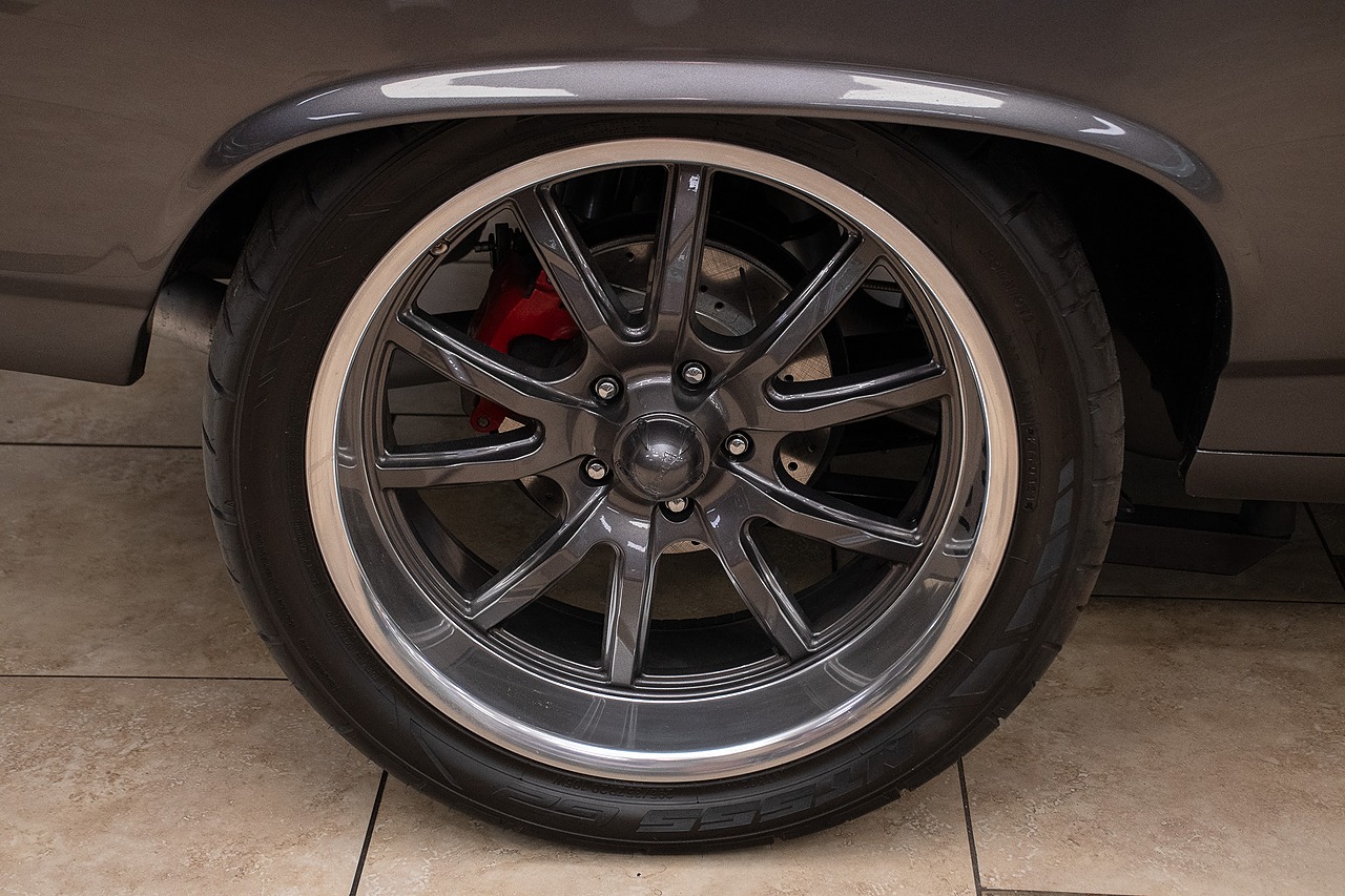 1968 Gray Metallic Chevrolet Chevelle Restomod - F.I. 496C.I. V8 Convertible
