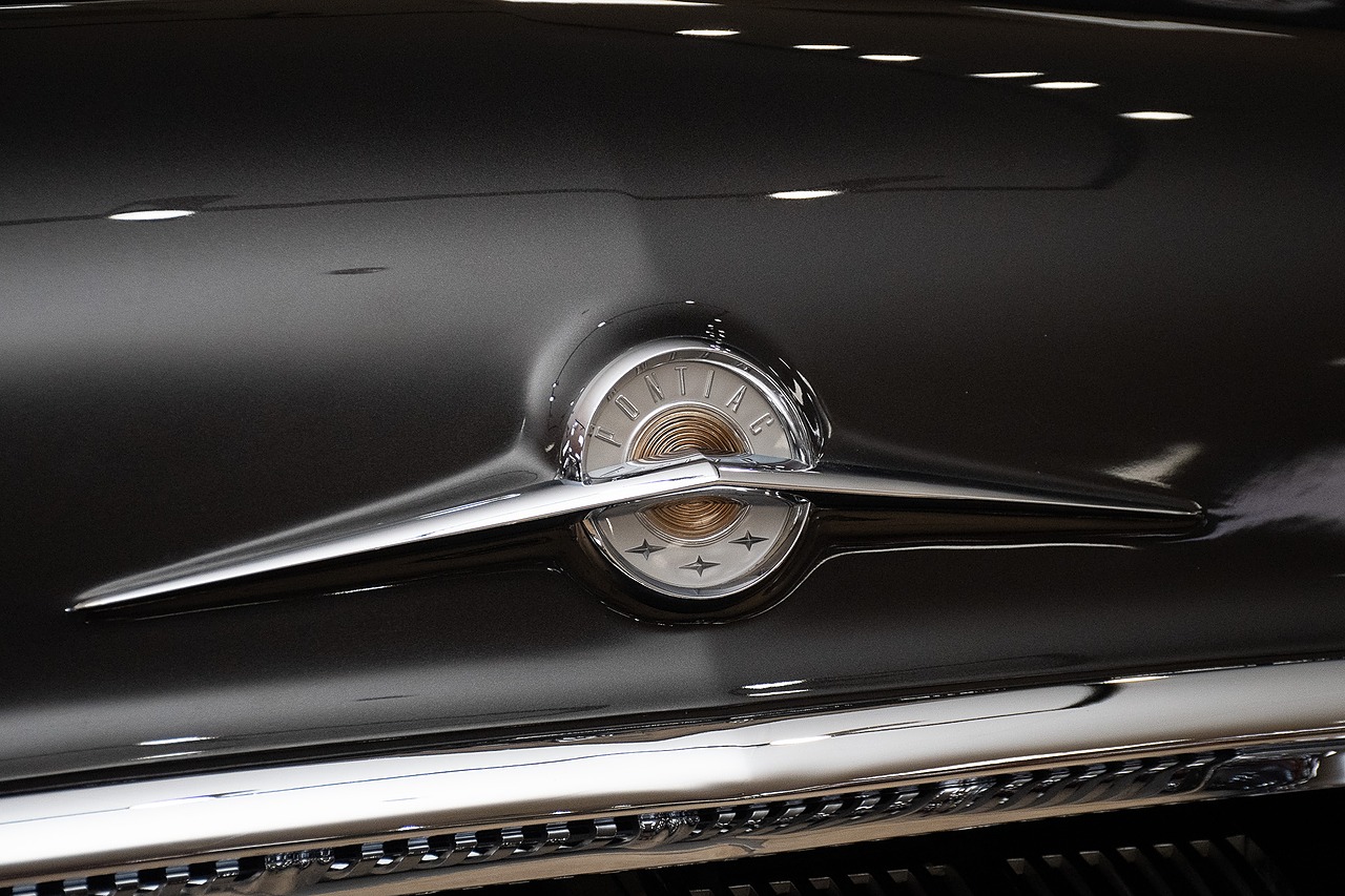 1957 Charcoal Gray Pontiac Bonneville