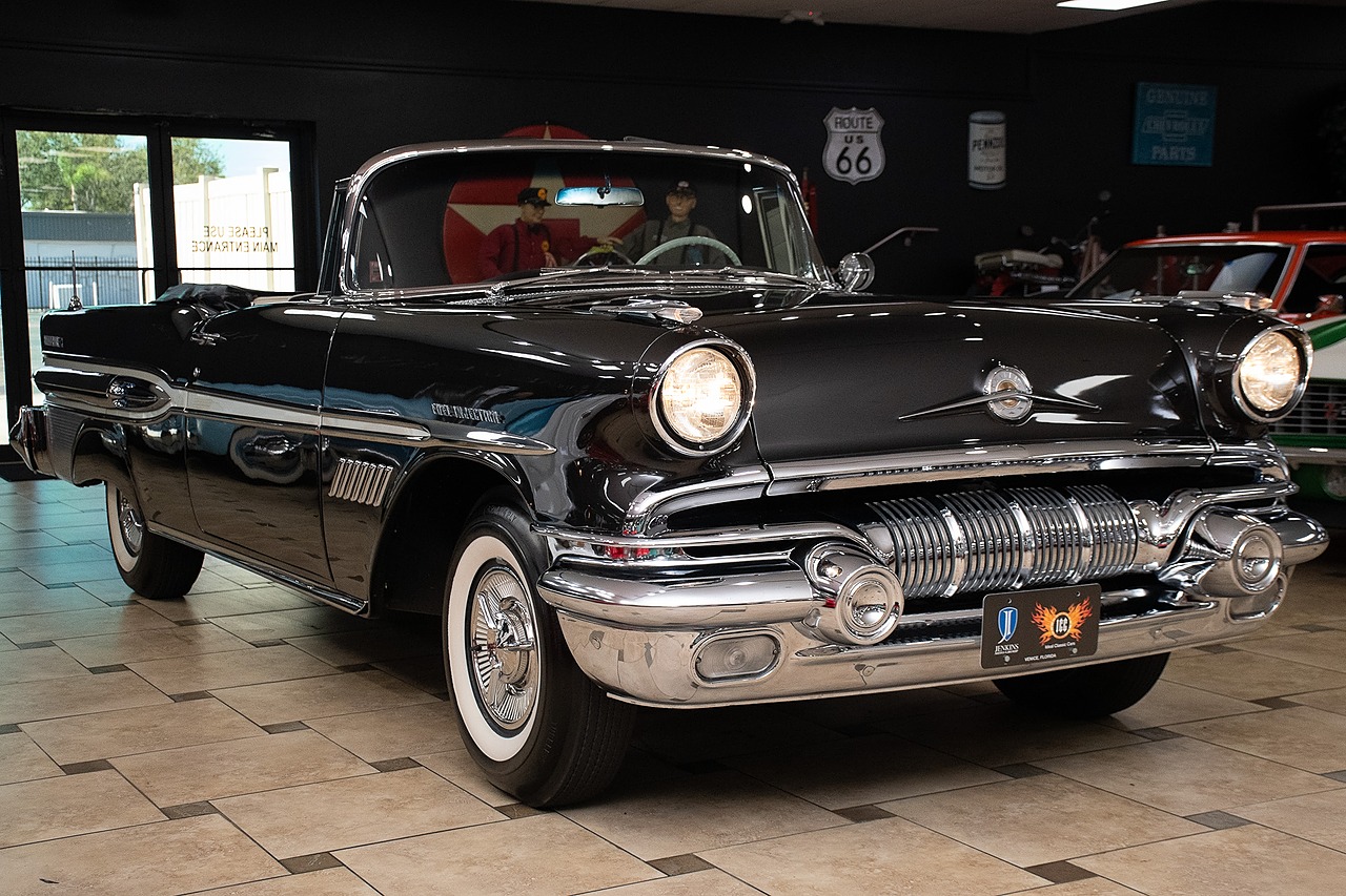 1957 Charcoal Gray Pontiac Bonneville