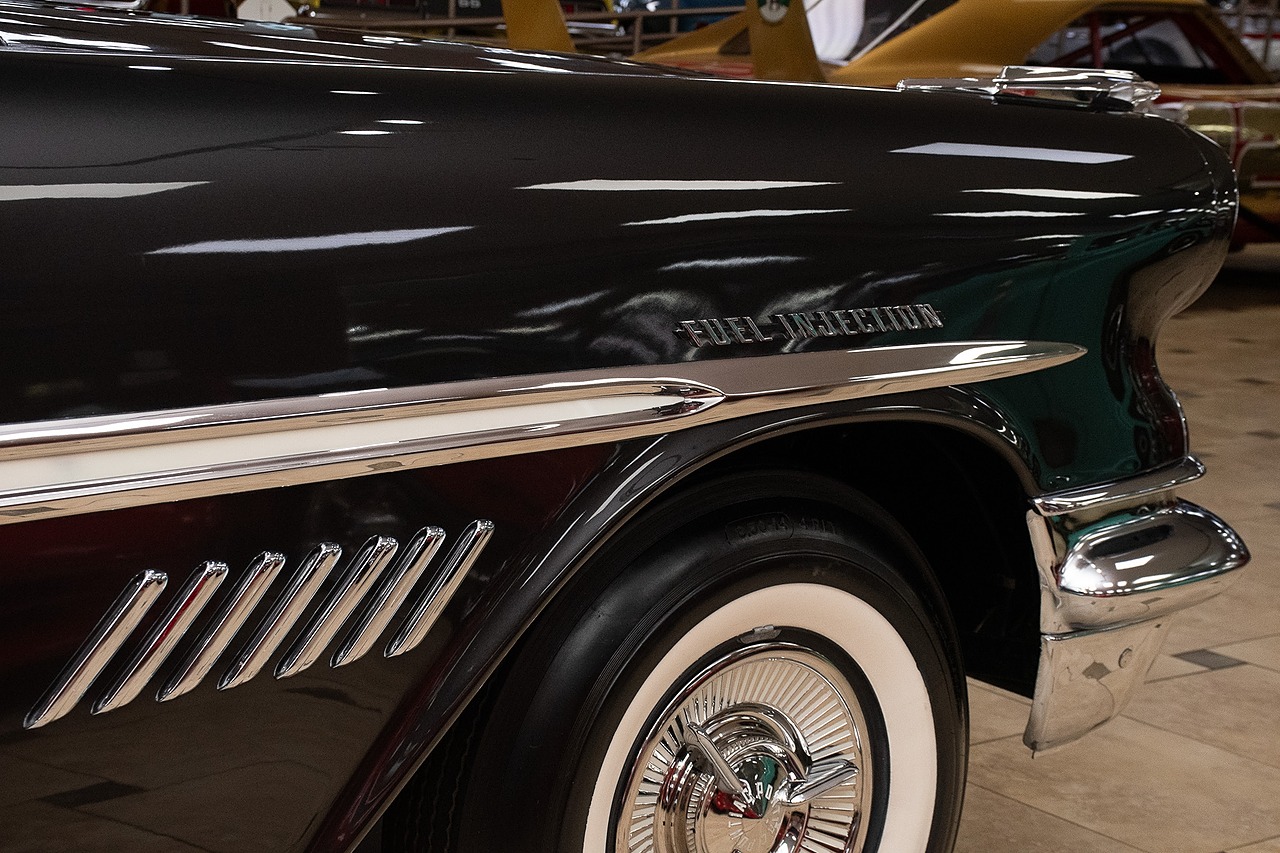 1957 Charcoal Gray Pontiac Bonneville