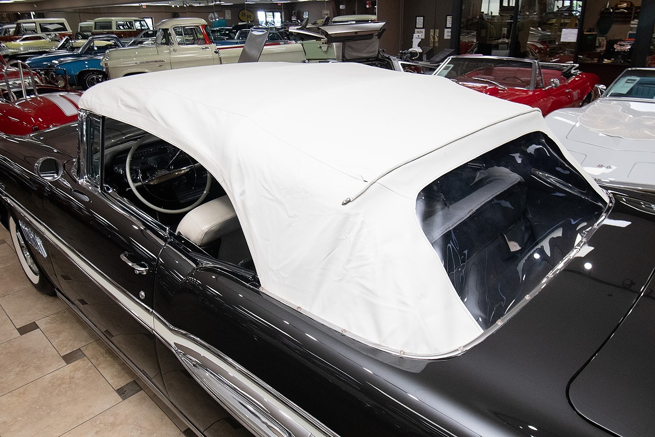1957 Charcoal Gray Pontiac Bonneville