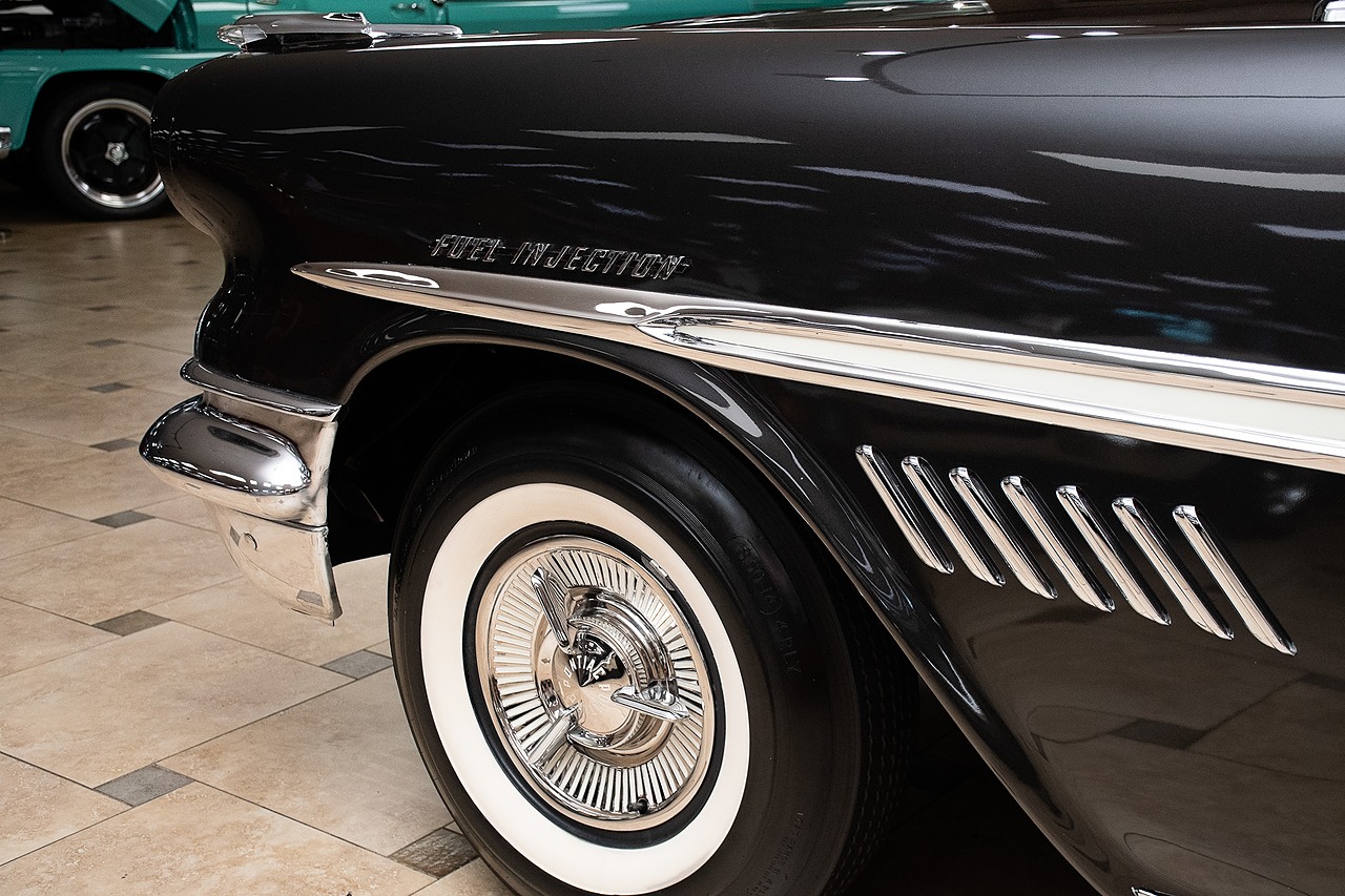 1957 Charcoal Gray Pontiac Bonneville