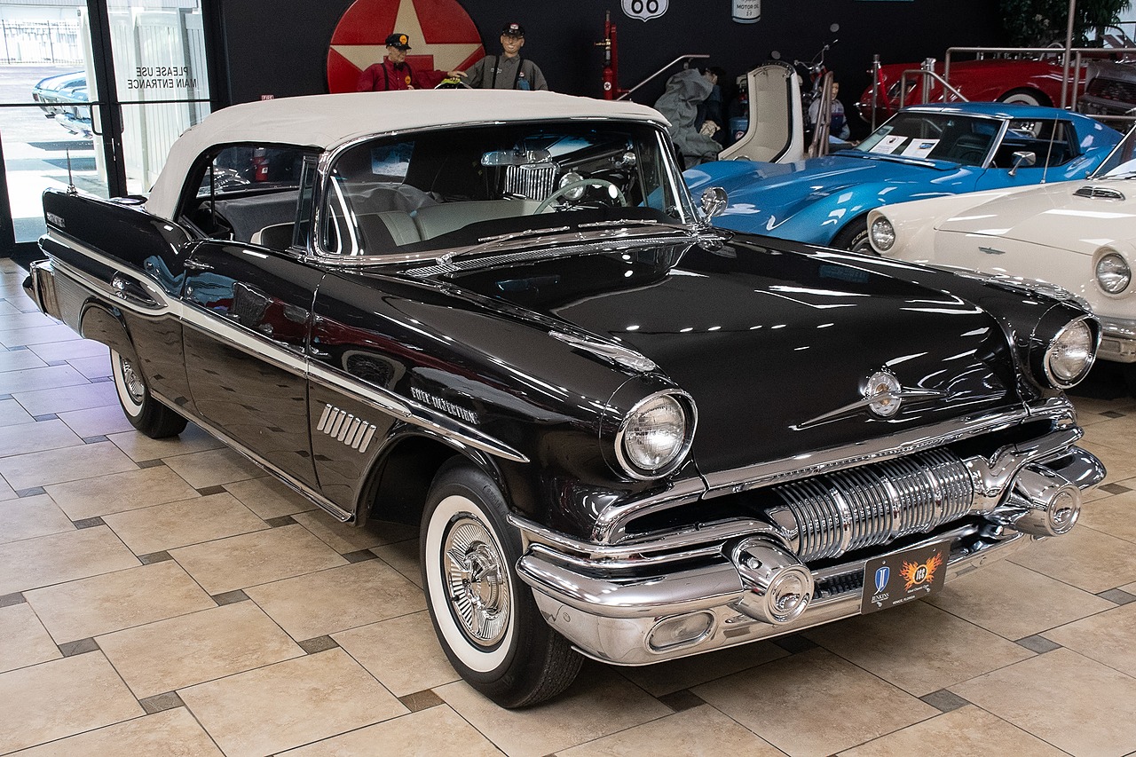 1957 Charcoal Gray Pontiac Bonneville